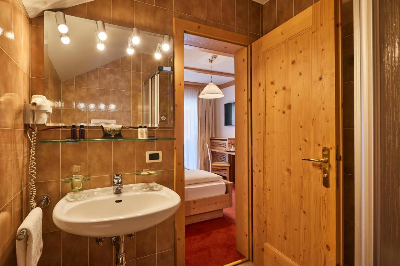Mountain - La Scalira Hotel Kurfar